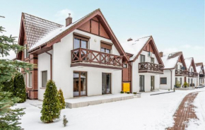 2 Bedroom Beautiful Apartment In Zarnowska, Żarnowska